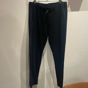 John Varvatos Star USA Men's Black Drawstring Terry Jogger Pants. Size Large